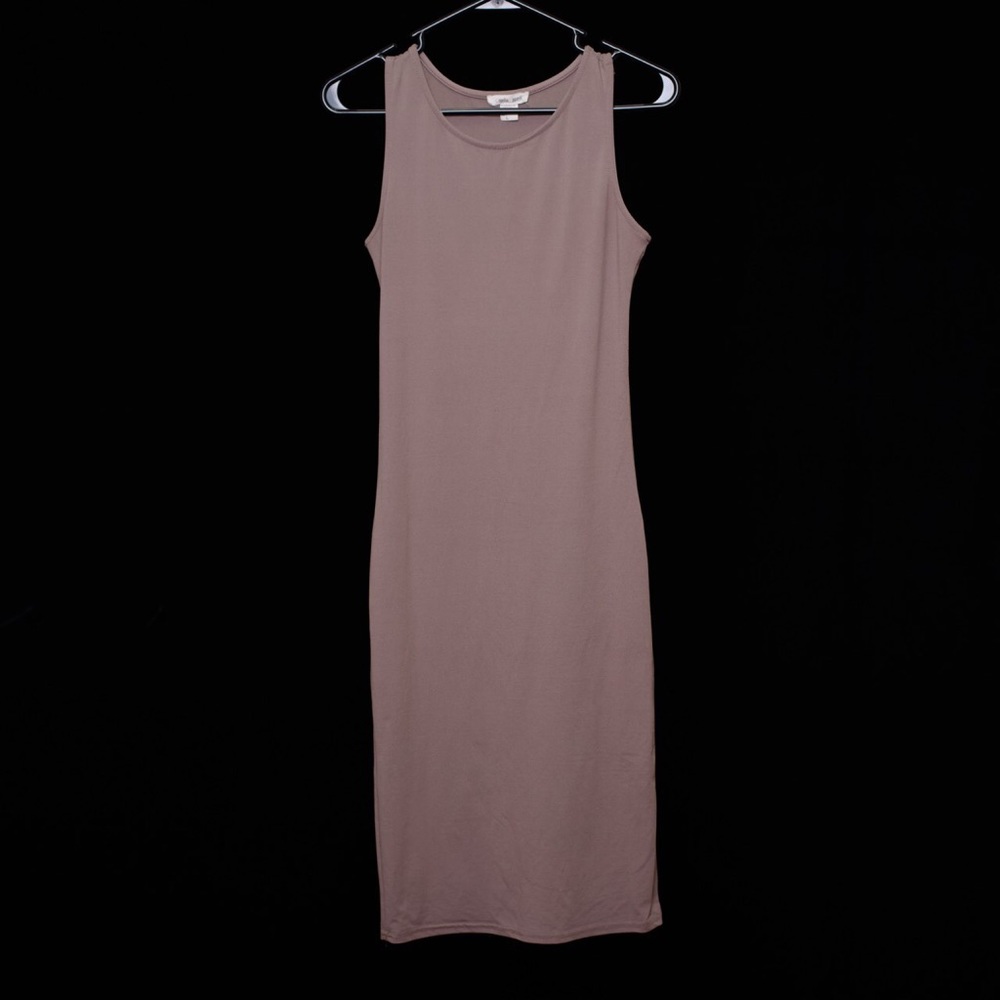 🔥2/$10 Taupe bodycon midi dress